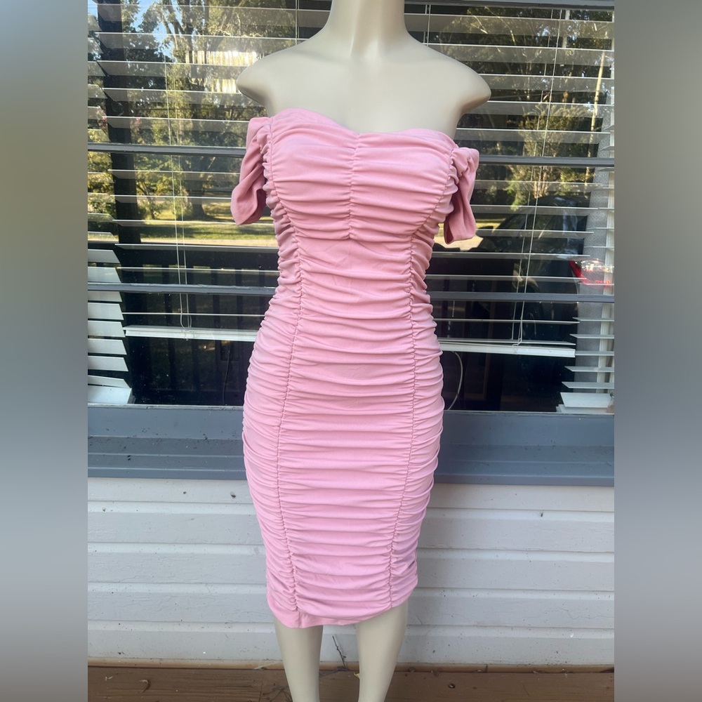 Elegant Pink Off-Shoulder Dress